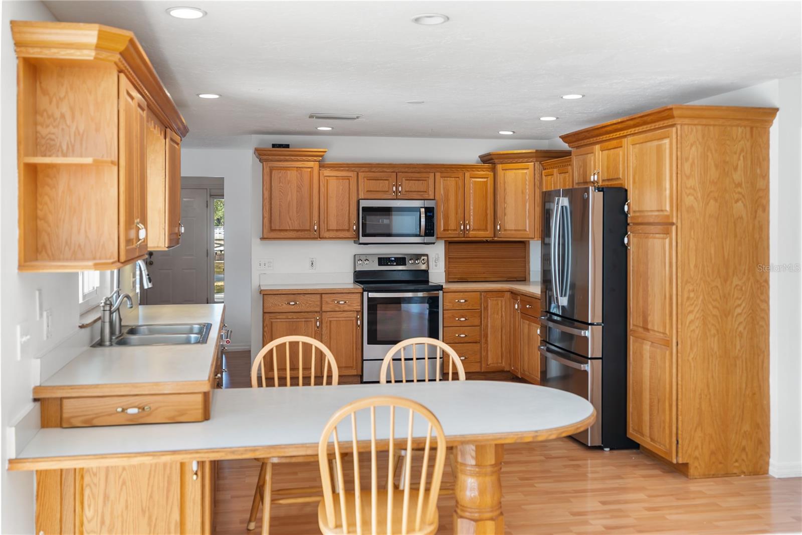 Image 16 of 57 For 1160 Wagon Wheel Drive