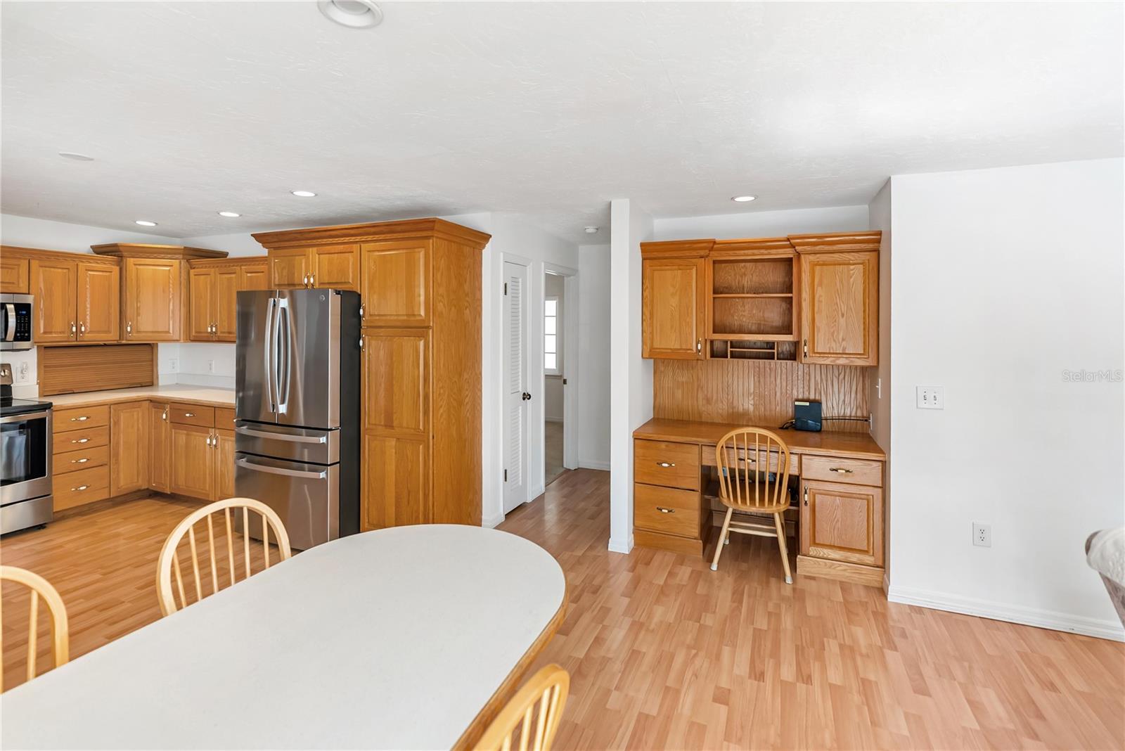 Image 21 of 57 For 1160 Wagon Wheel Drive