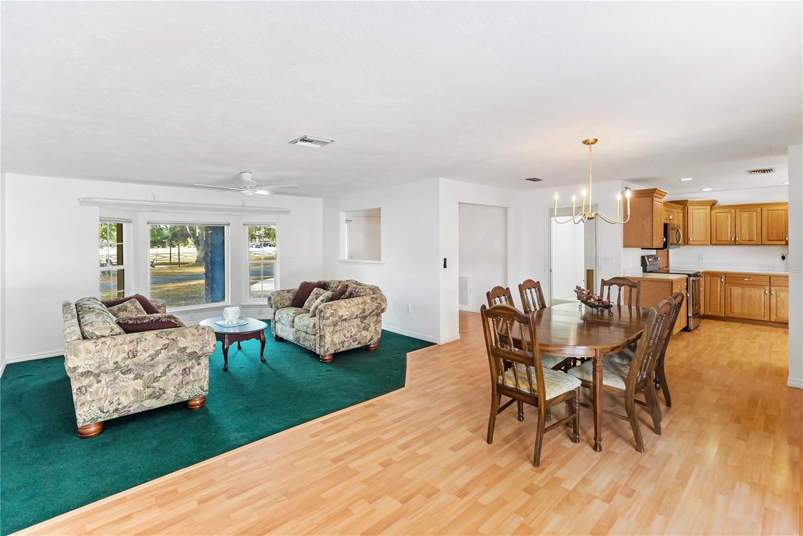 Image 23 of 57 For 1160 Wagon Wheel Drive