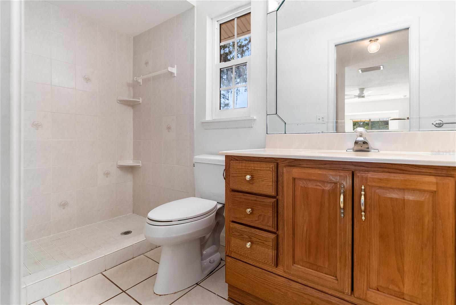 Image 33 of 57 For 1160 Wagon Wheel Drive