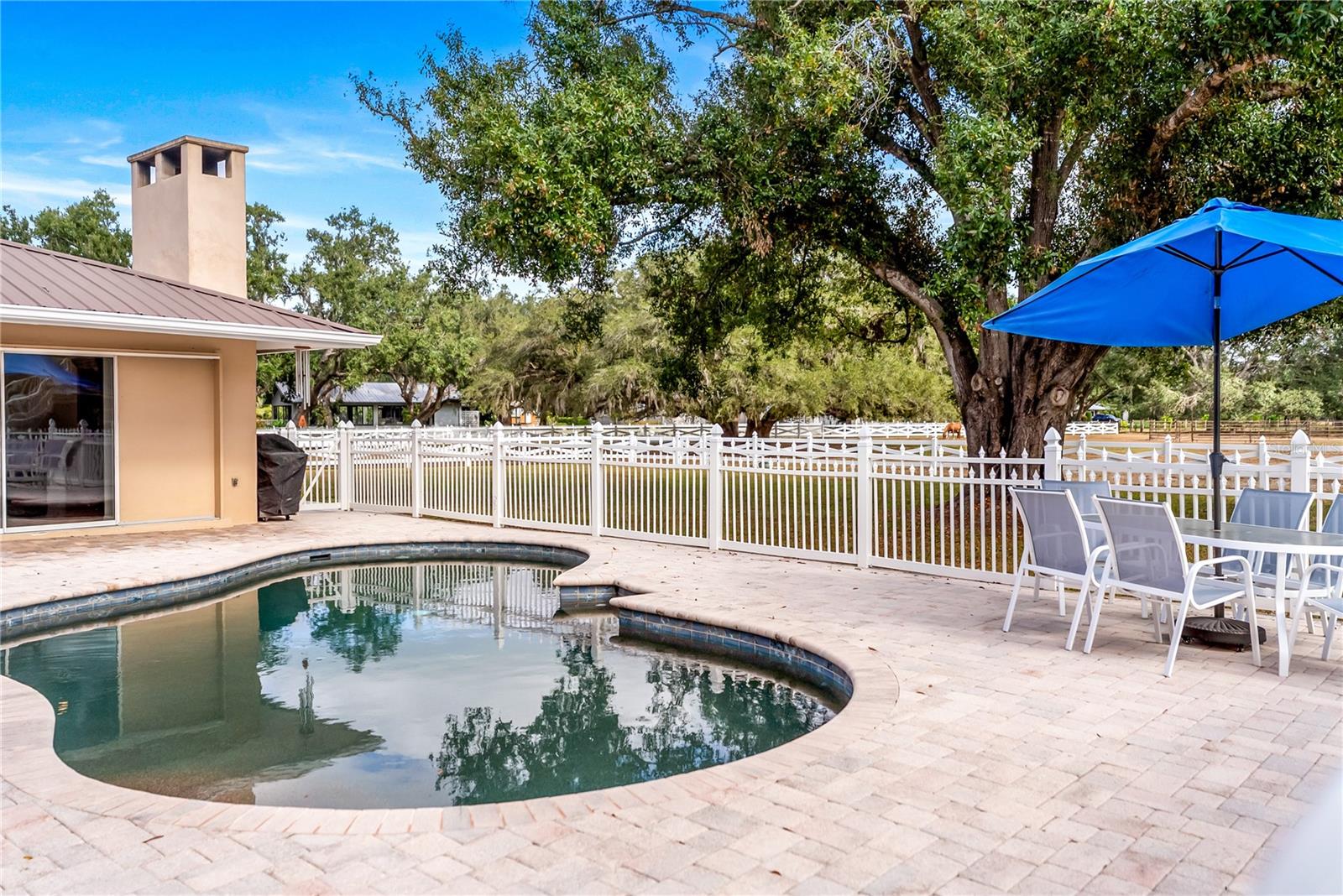 Image 43 of 57 For 1160 Wagon Wheel Drive