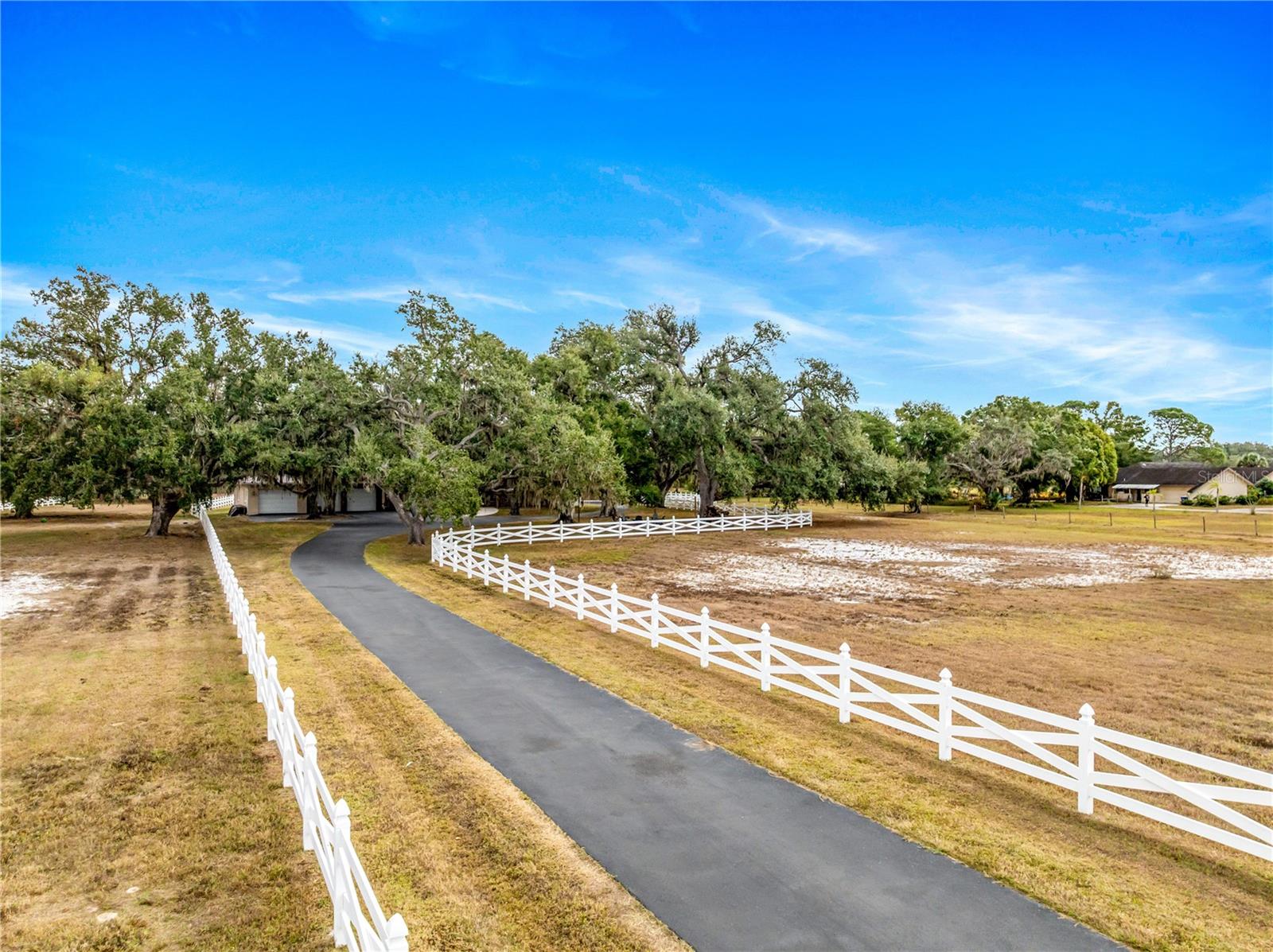 Image 6 of 57 For 1160 Wagon Wheel Drive