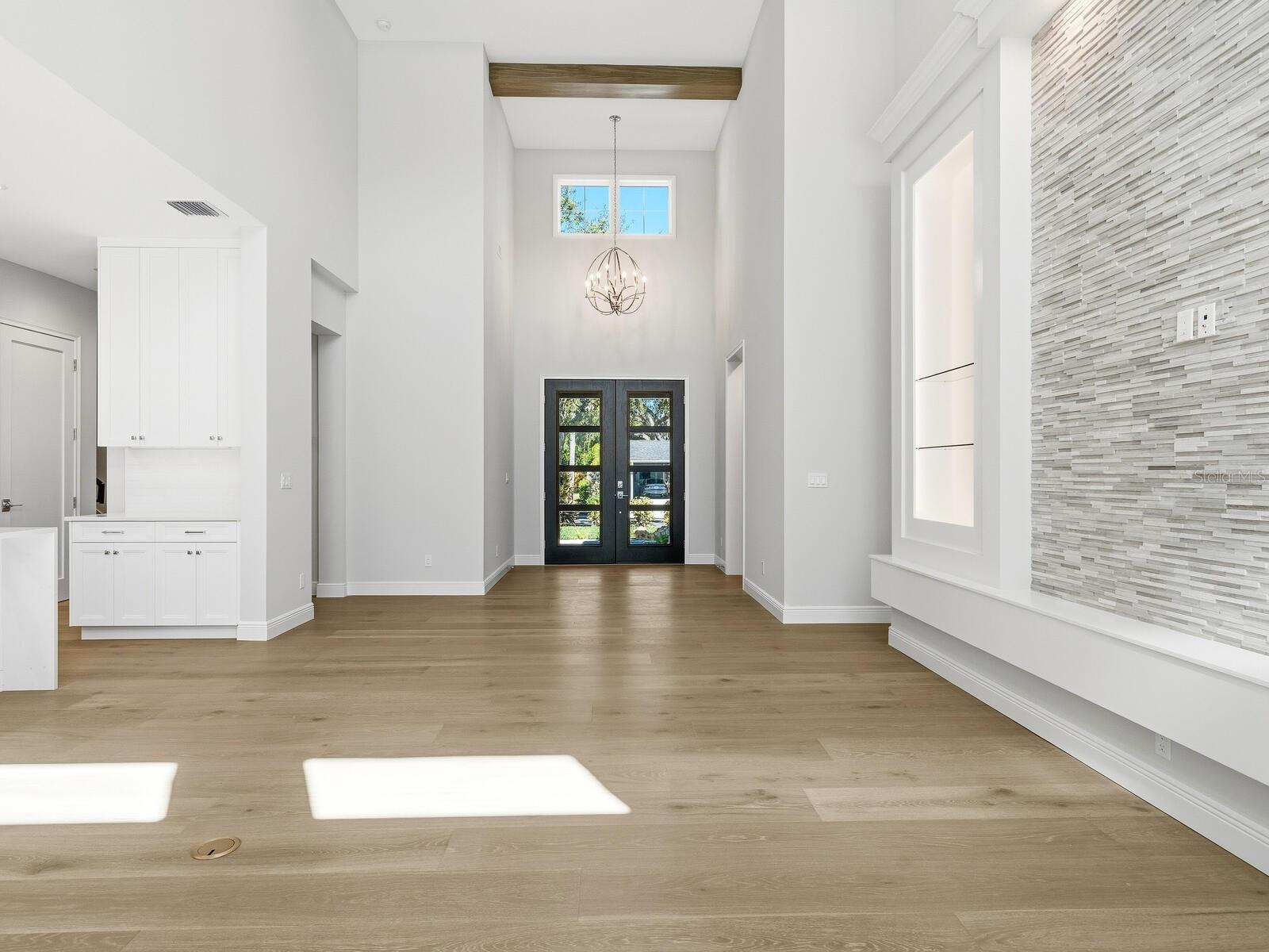 Image 10 of 72 For 1876 Magnolia Street