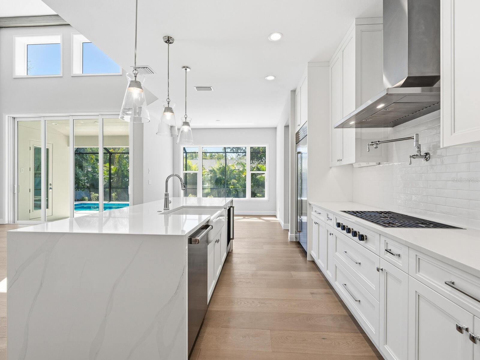 Image 12 of 72 For 1876 Magnolia Street