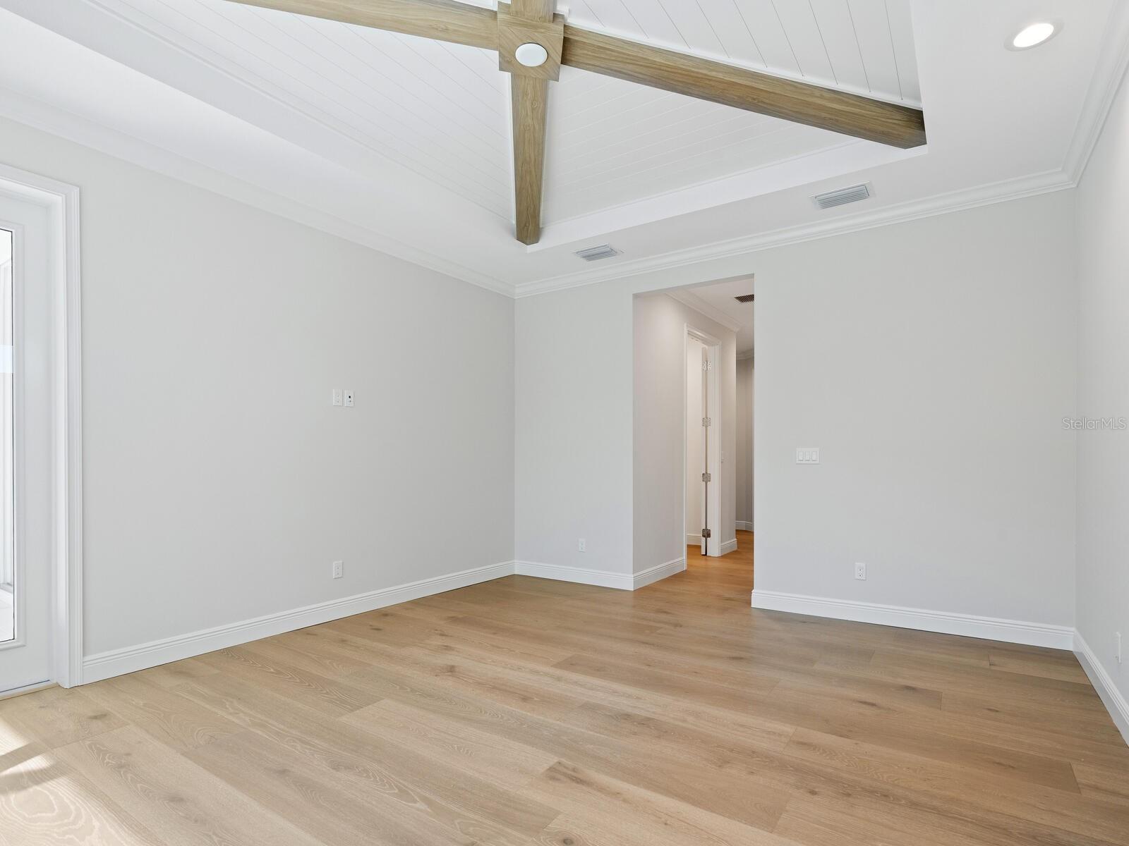 Image 18 of 72 For 1876 Magnolia Street