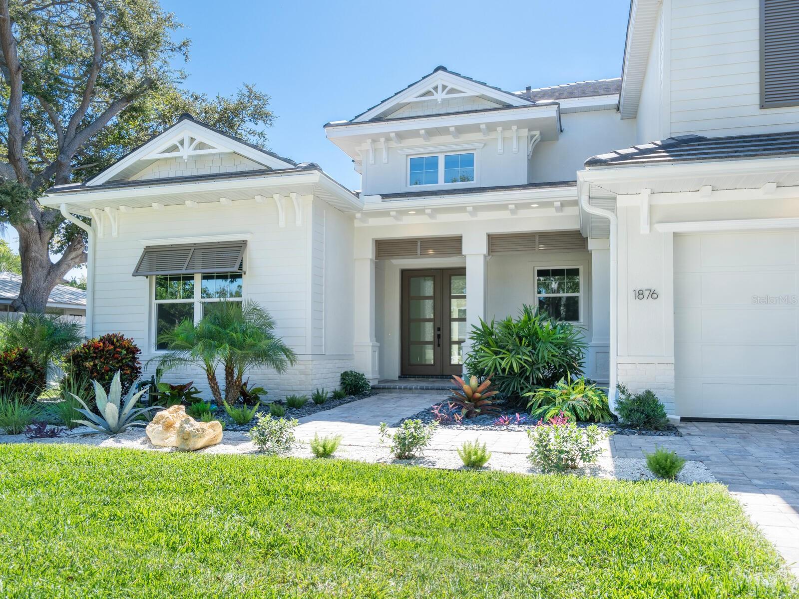 Image 2 of 72 For 1876 Magnolia Street