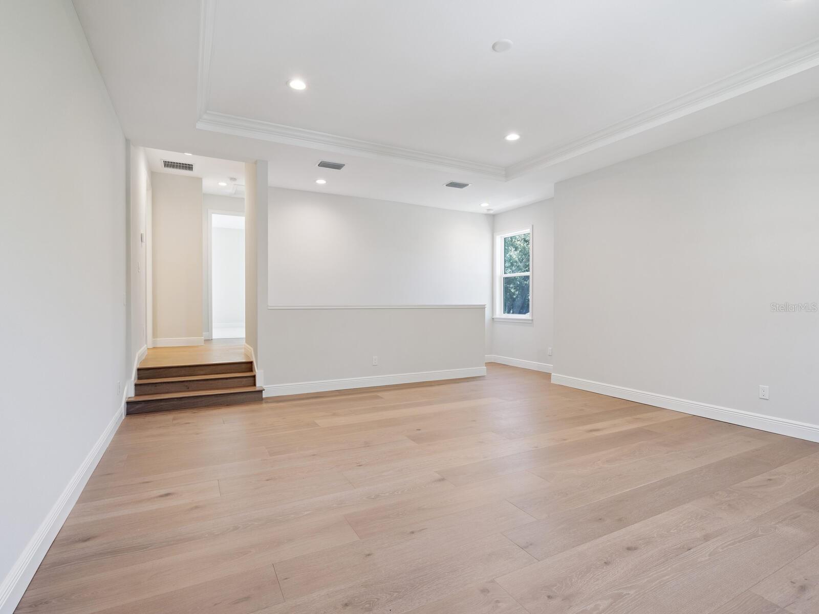 Image 28 of 72 For 1876 Magnolia Street