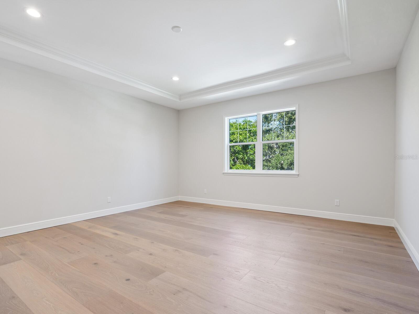 Image 32 of 72 For 1876 Magnolia Street