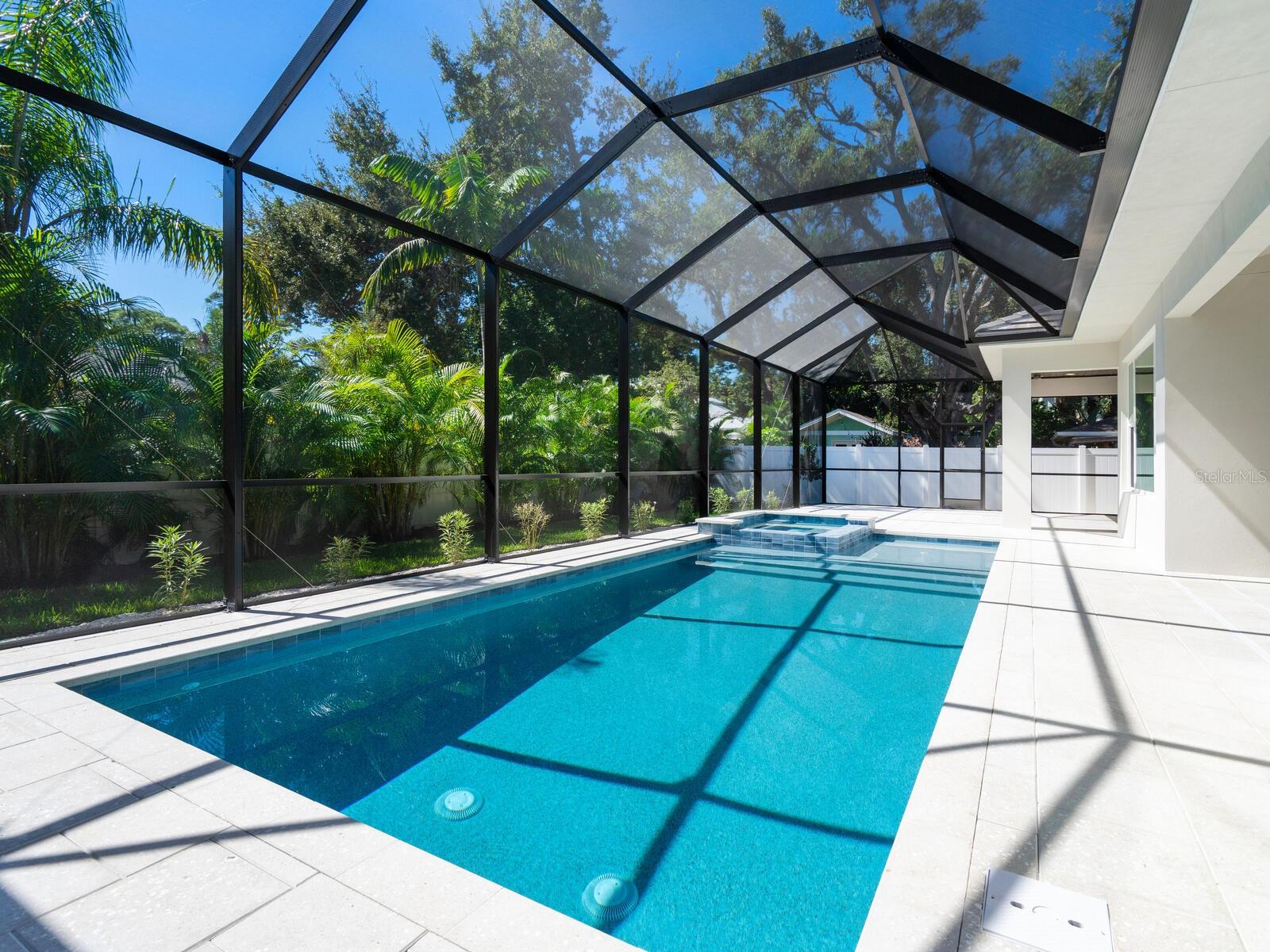 Image 37 of 72 For 1876 Magnolia Street