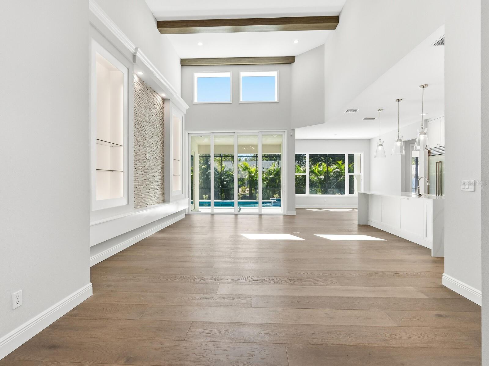 Image 7 of 72 For 1876 Magnolia Street