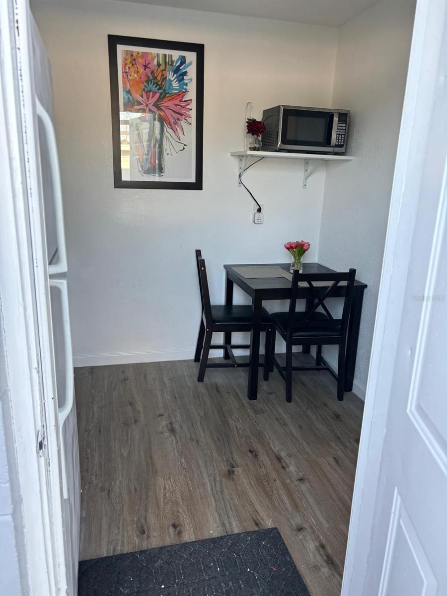 Image 18 of 28 For 5212 Lahaina Drive