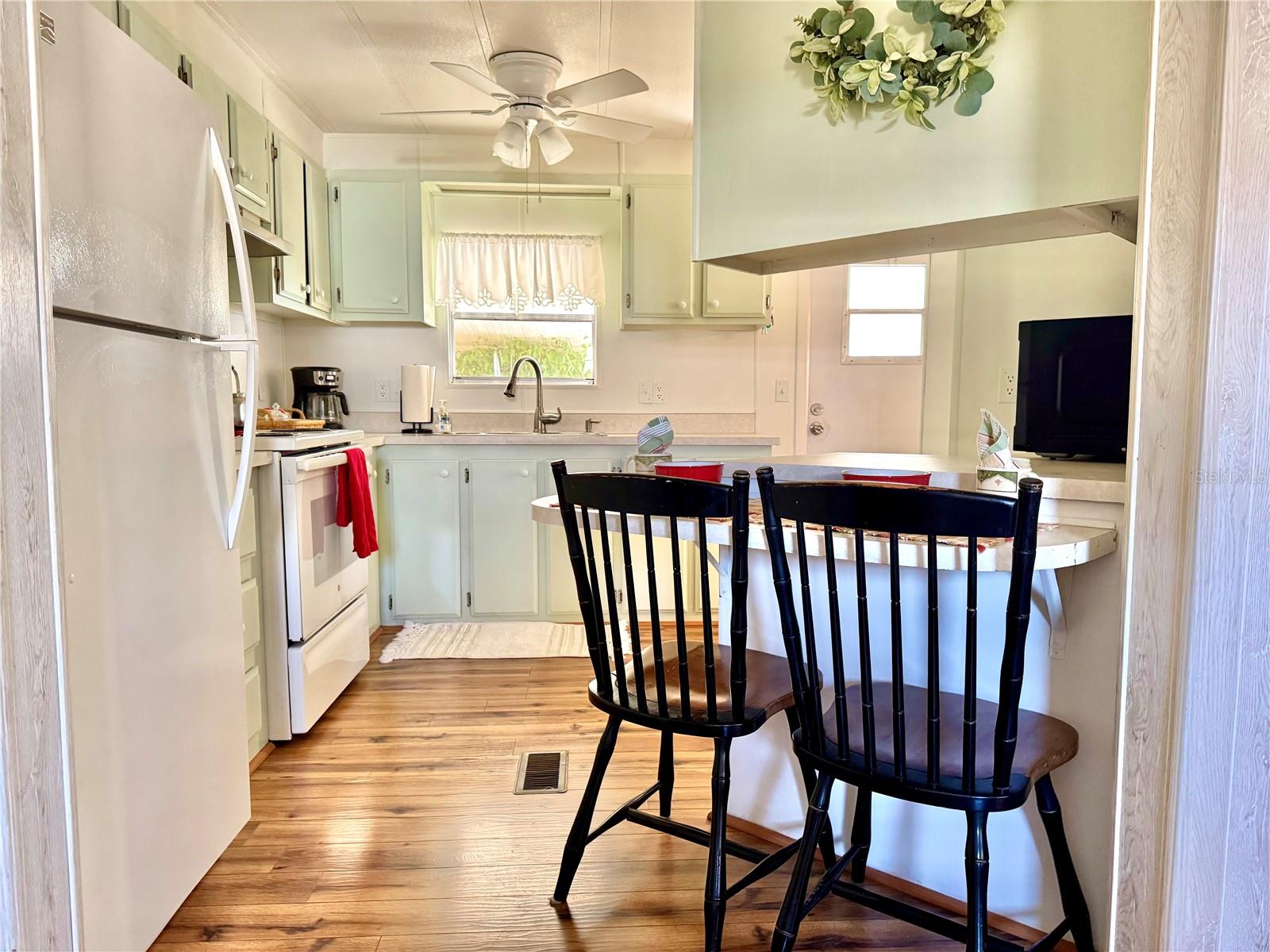 Image 12 of 38 For 340 Peace Manor