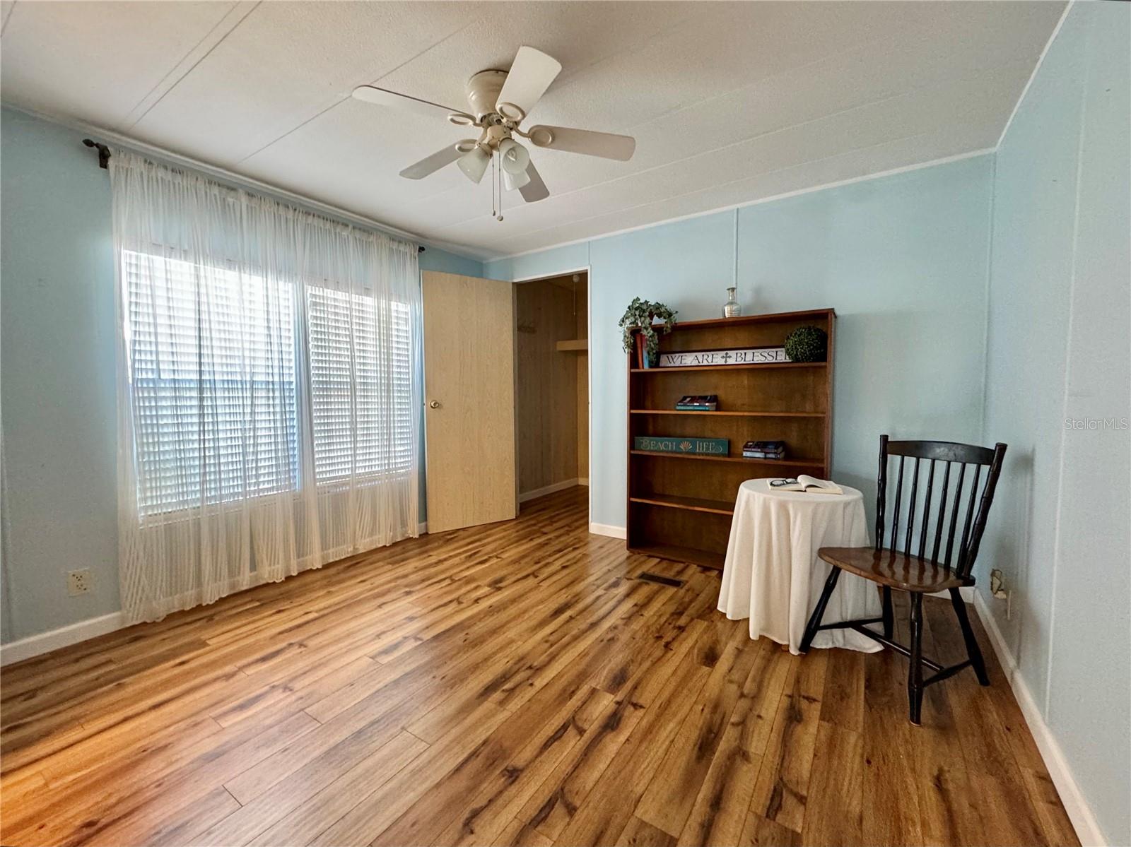 Image 23 of 38 For 340 Peace Manor