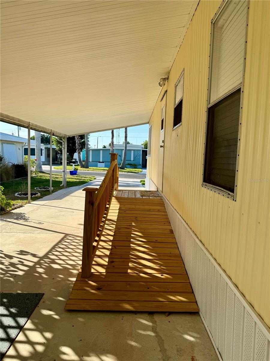 Image 32 of 38 For 340 Peace Manor