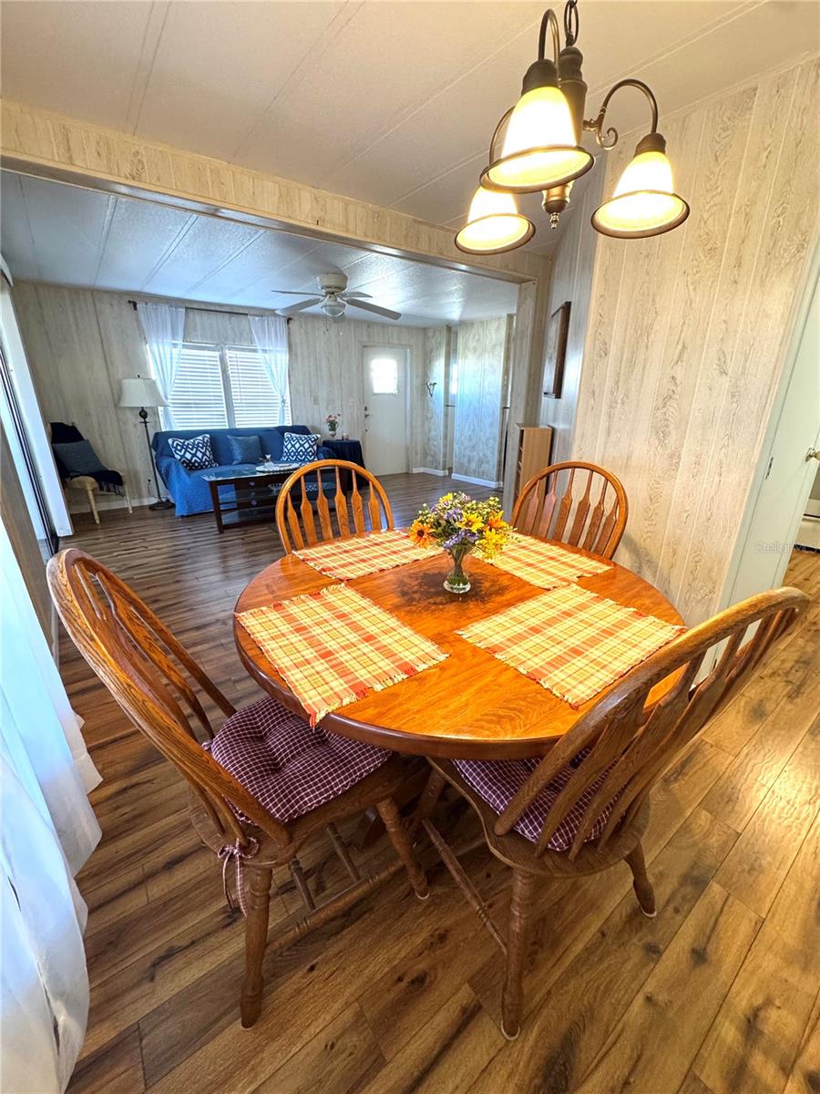 Image 7 of 38 For 340 Peace Manor