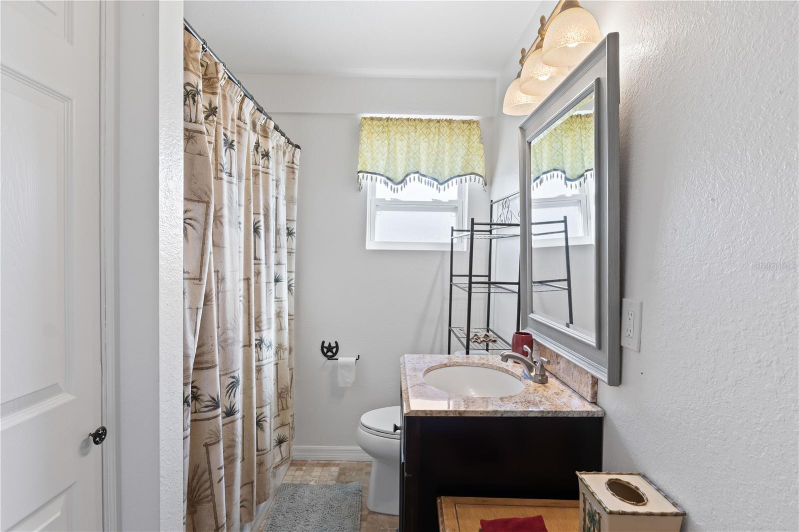 Image 19 of 50 For 6050 Stringfellow Road