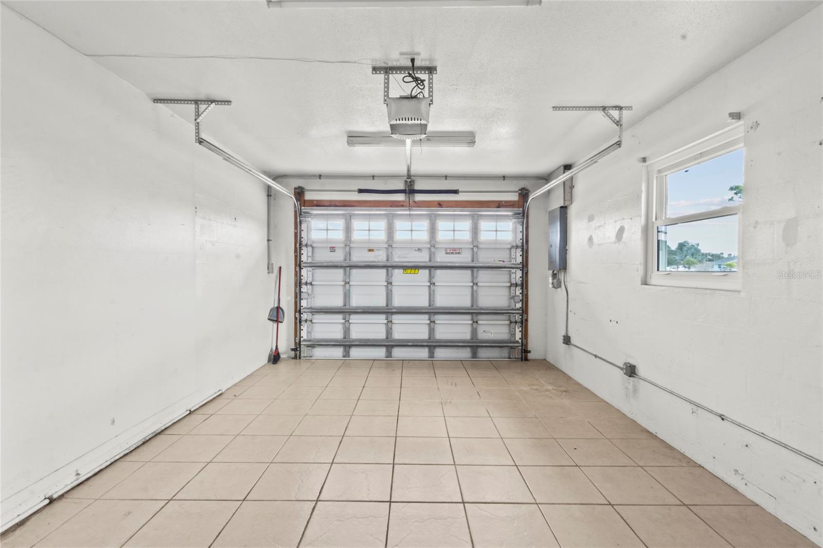 Image 18 of 26 For 2510 Eleventh Street