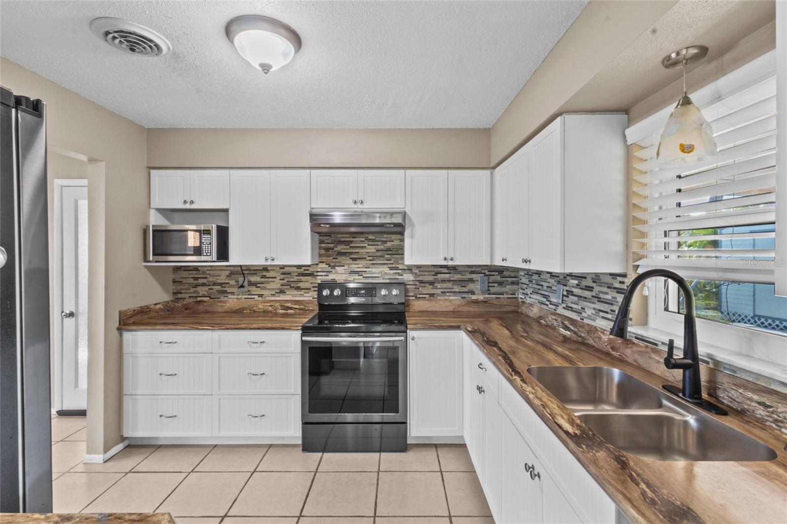 Image 7 of 26 For 2510 Eleventh Street