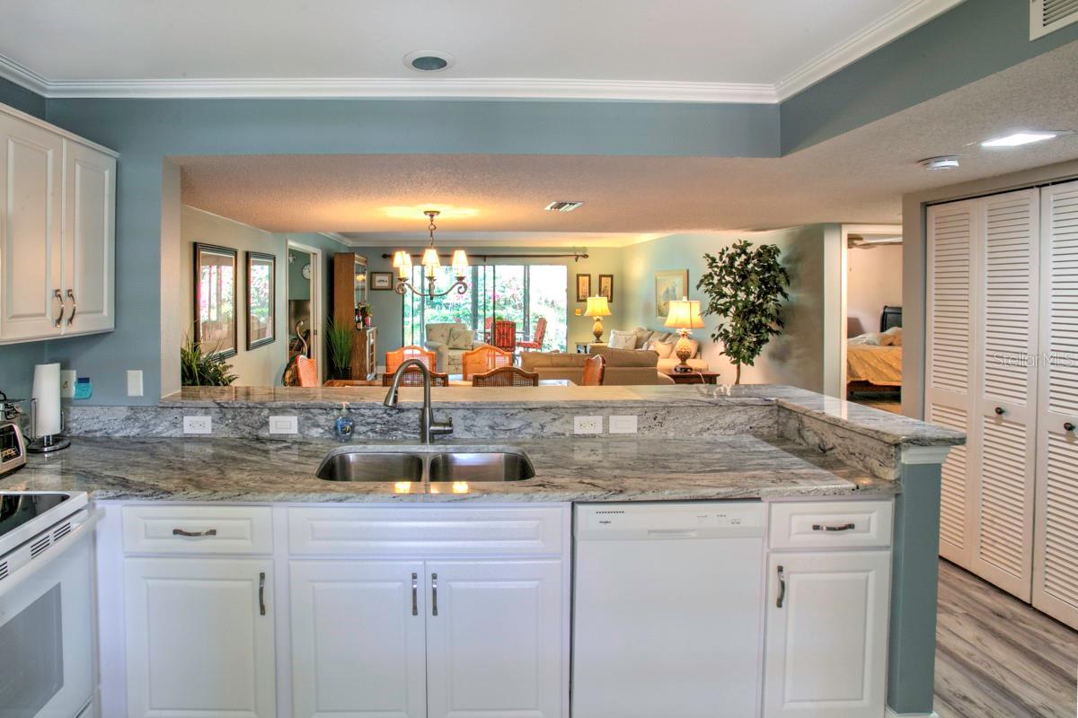 Image 10 of 45 For 106 Wild Palm Drive 106