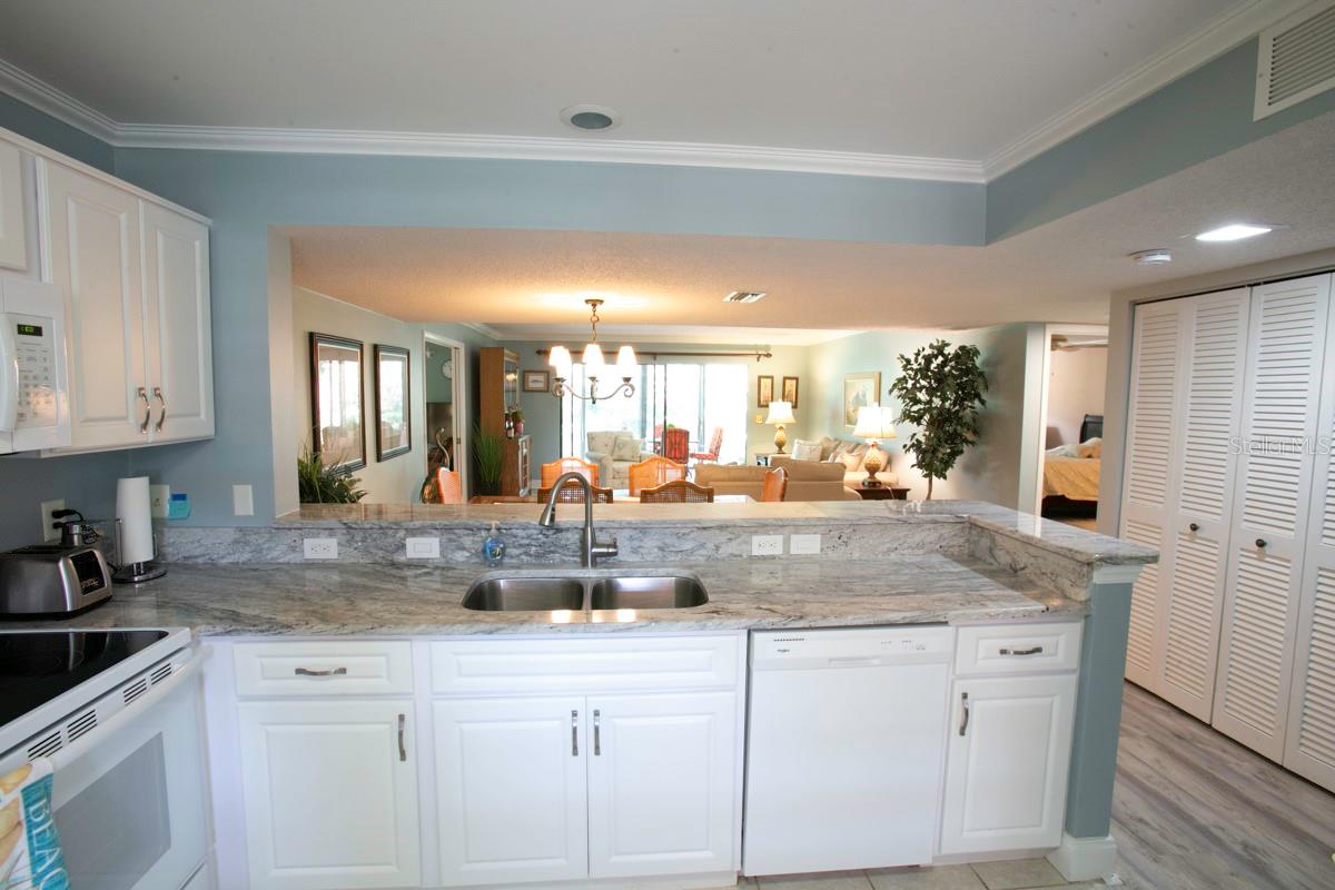 Image 12 of 45 For 106 Wild Palm Drive 106