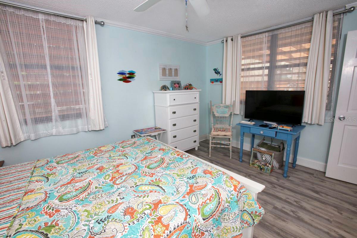 Image 18 of 45 For 106 Wild Palm Drive 106