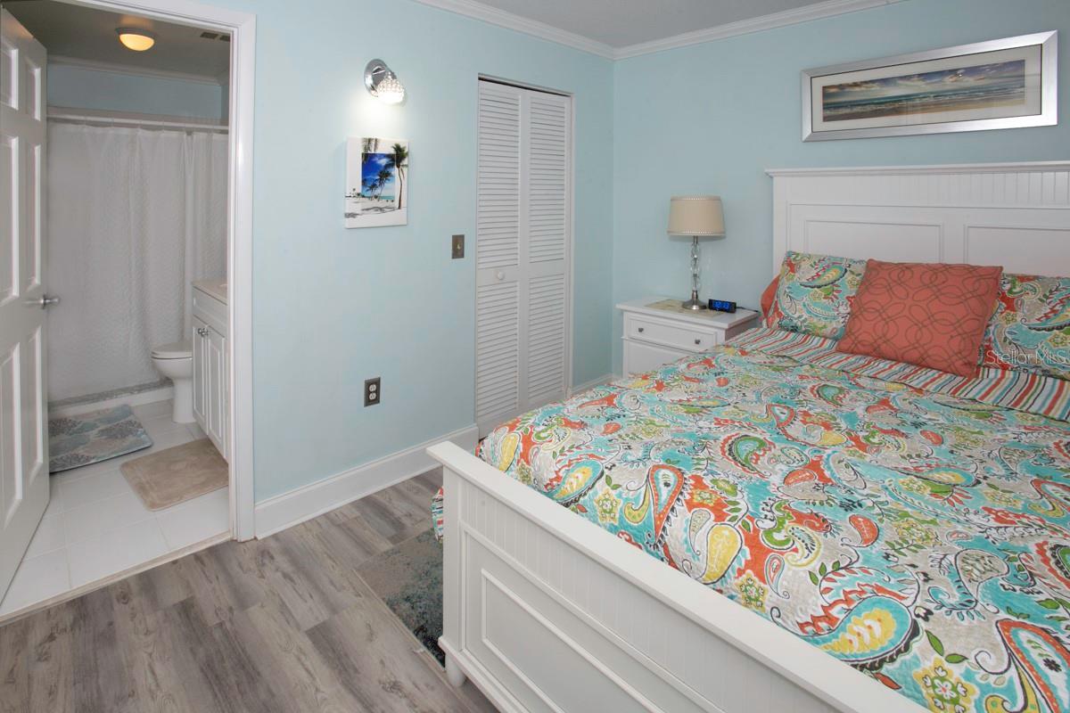 Image 19 of 45 For 106 Wild Palm Drive 106