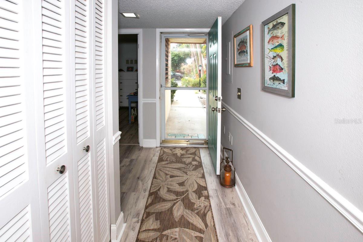 Image 30 of 45 For 106 Wild Palm Drive 106