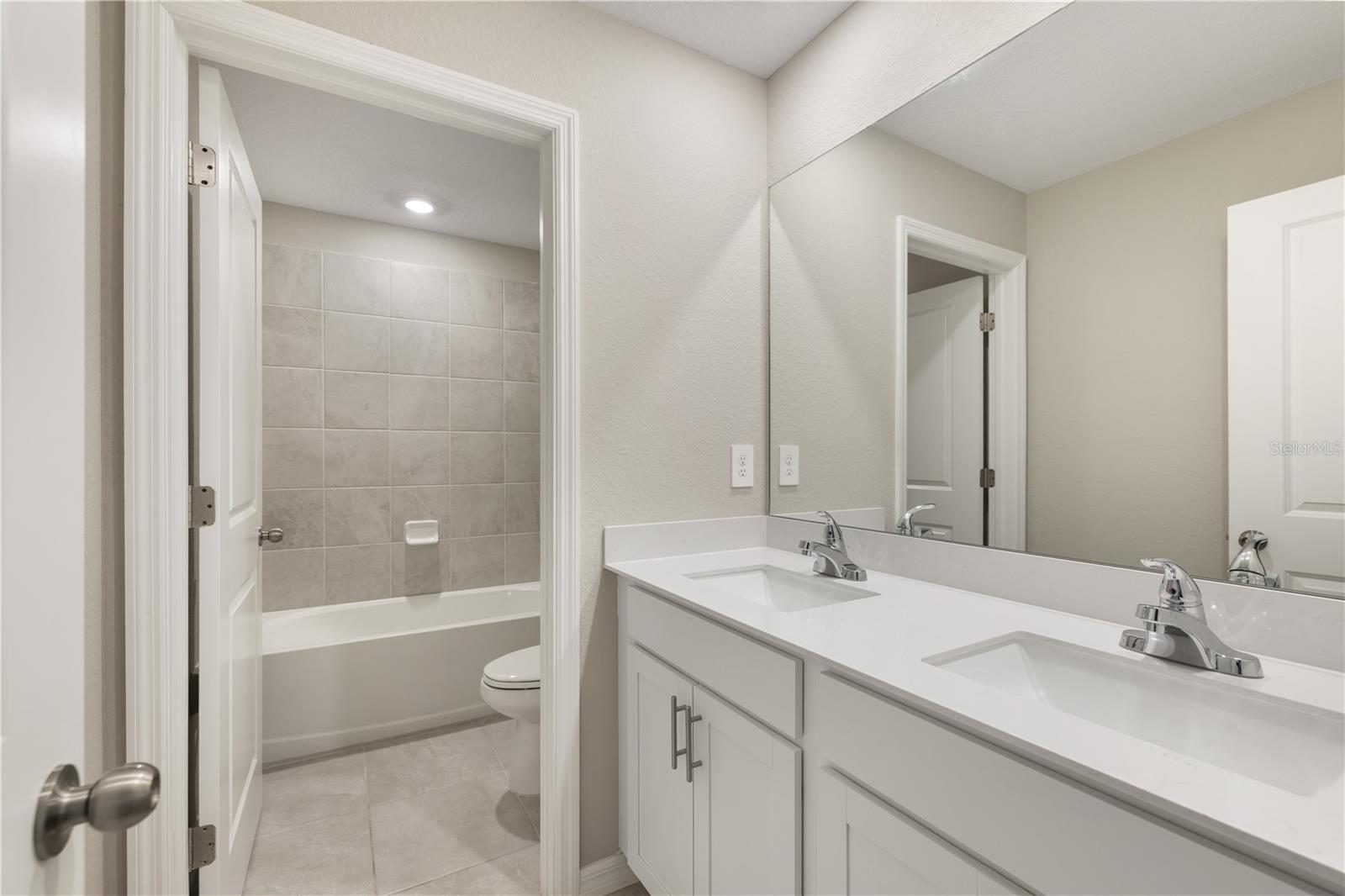 Image 20 of 43 For 13980 Lilac Sky Terrace