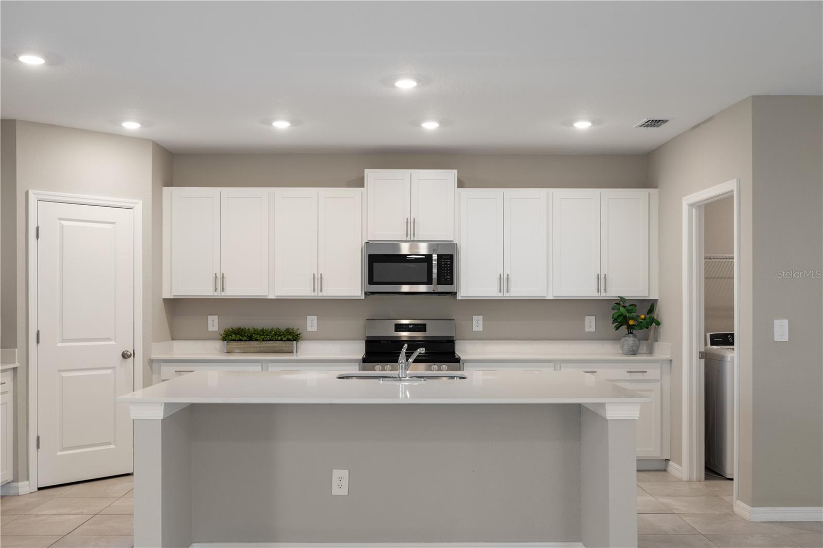 Image 6 of 43 For 13980 Lilac Sky Terrace