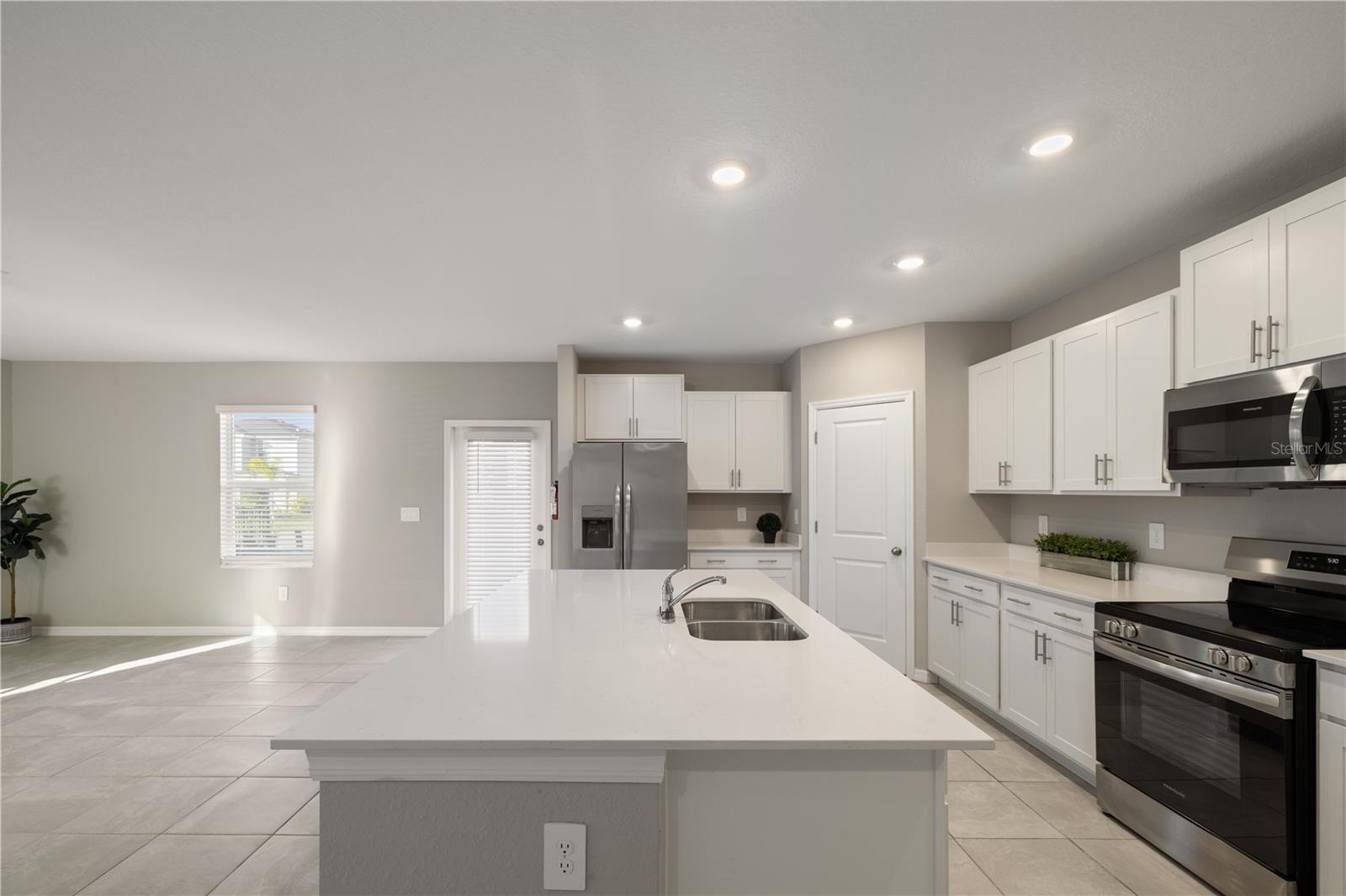 Image 8 of 43 For 13980 Lilac Sky Terrace