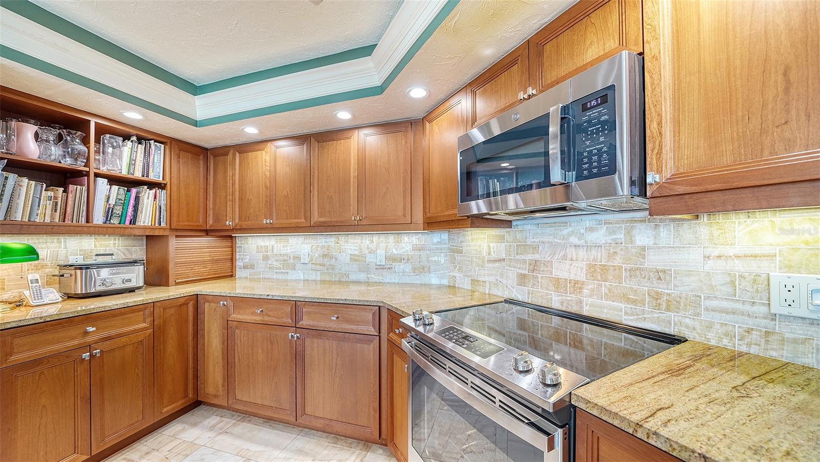 Image 11 of 60 For 988 Blvd Of The Arts  1214