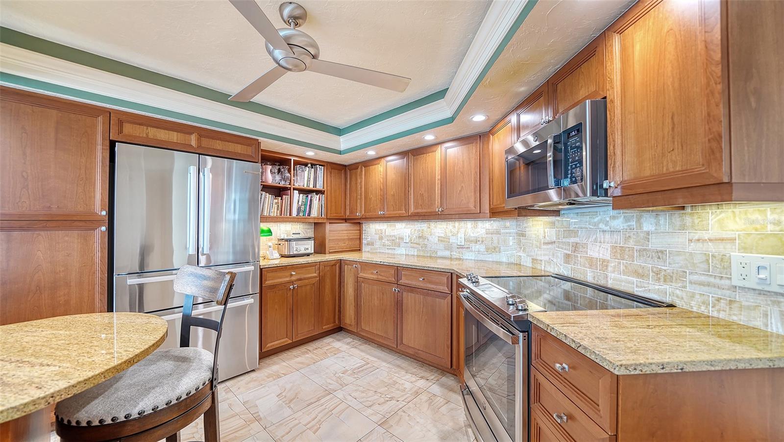 Image 12 of 60 For 988 Blvd Of The Arts  1214