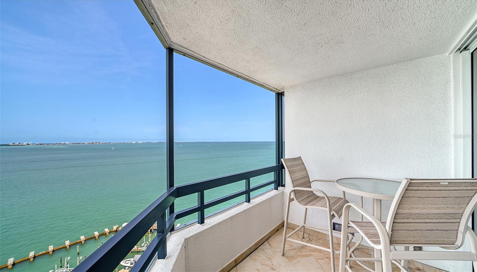 Image 14 of 60 For 988 Blvd Of The Arts  1214