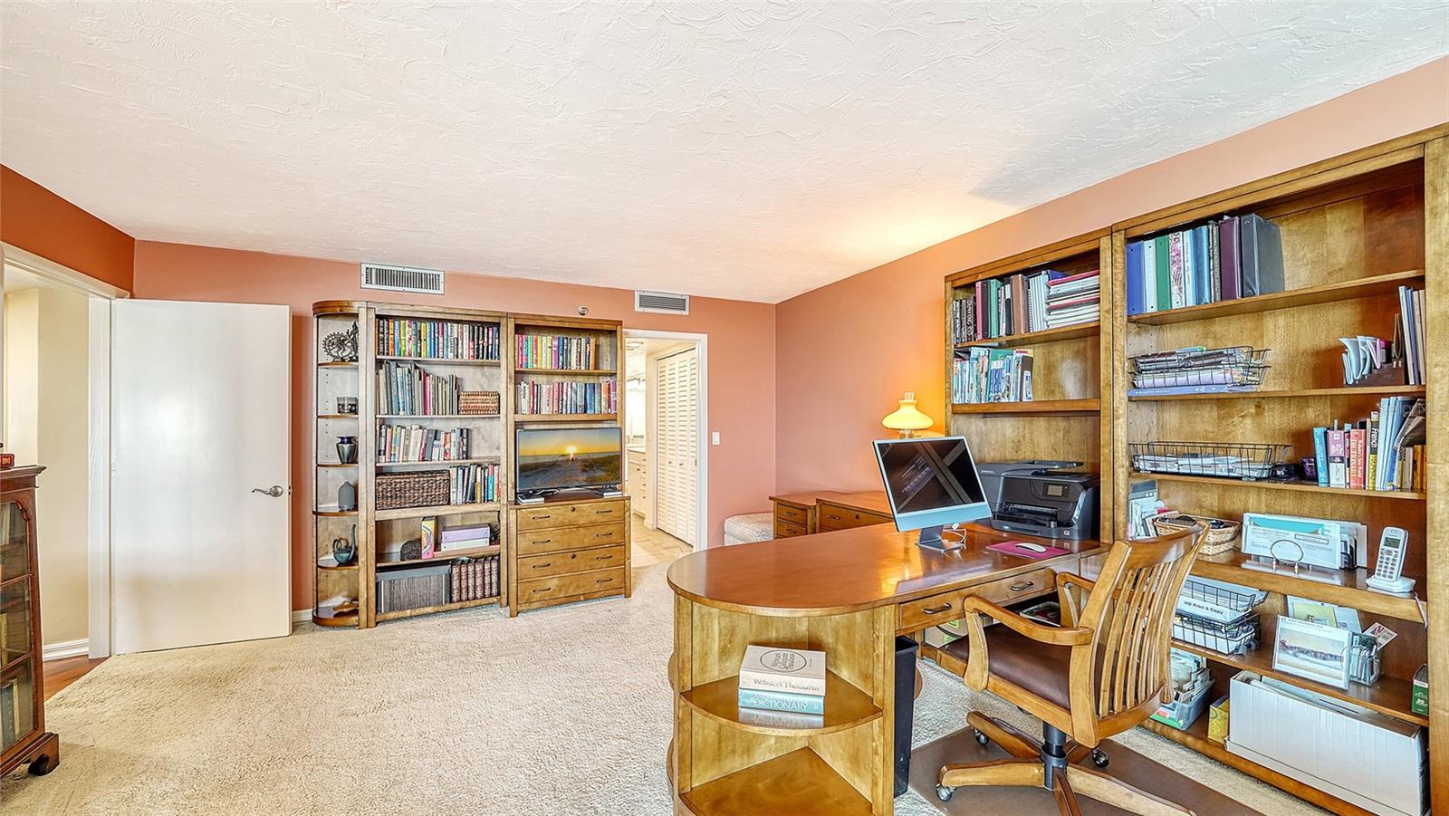 Image 16 of 60 For 988 Blvd Of The Arts  1214