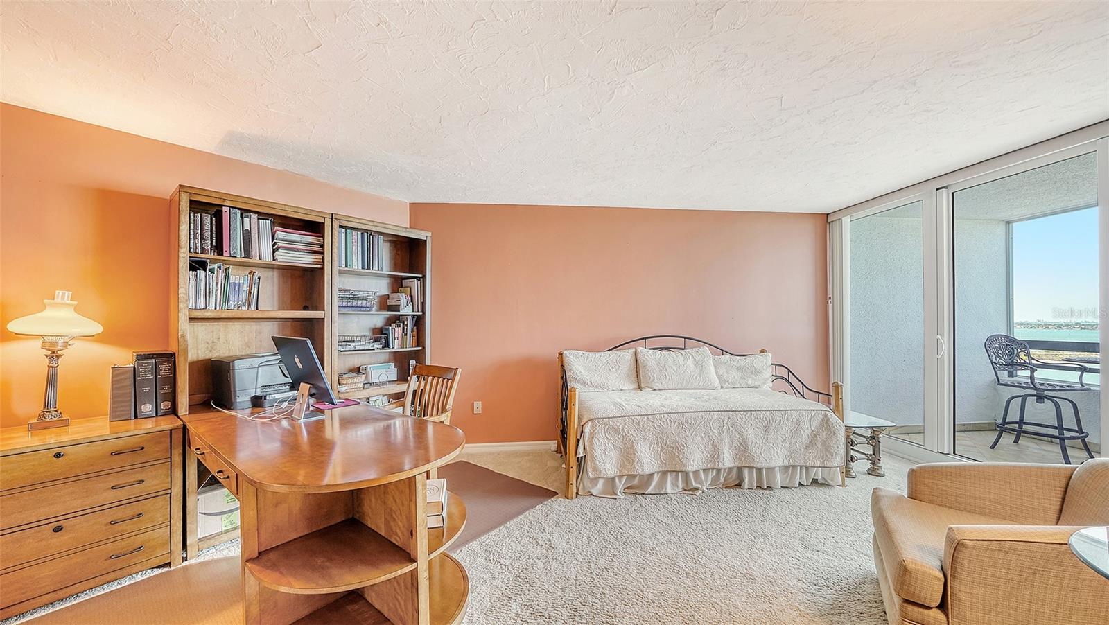 Image 18 of 60 For 988 Blvd Of The Arts  1214