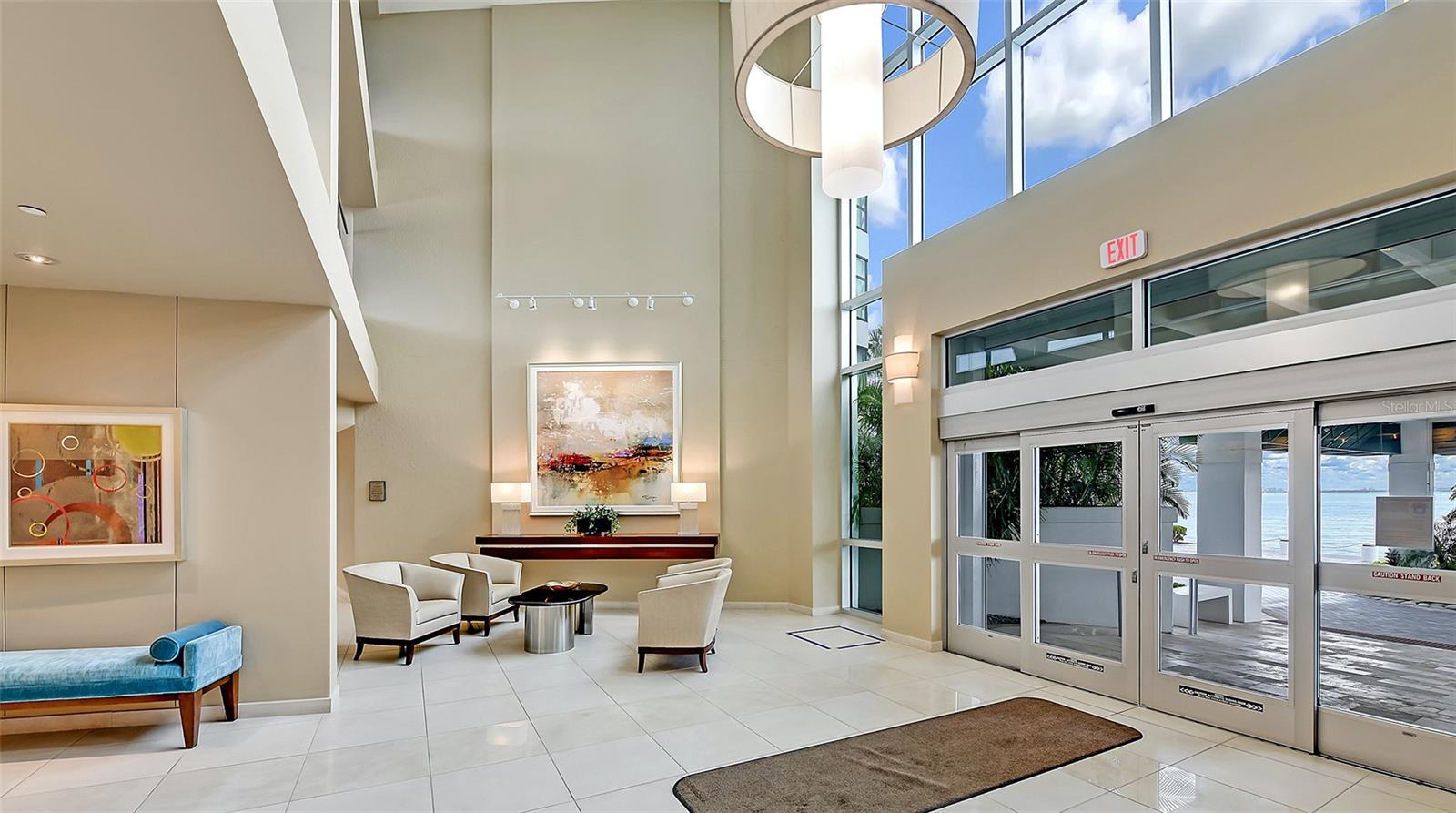 Image 33 of 60 For 988 Blvd Of The Arts  1214