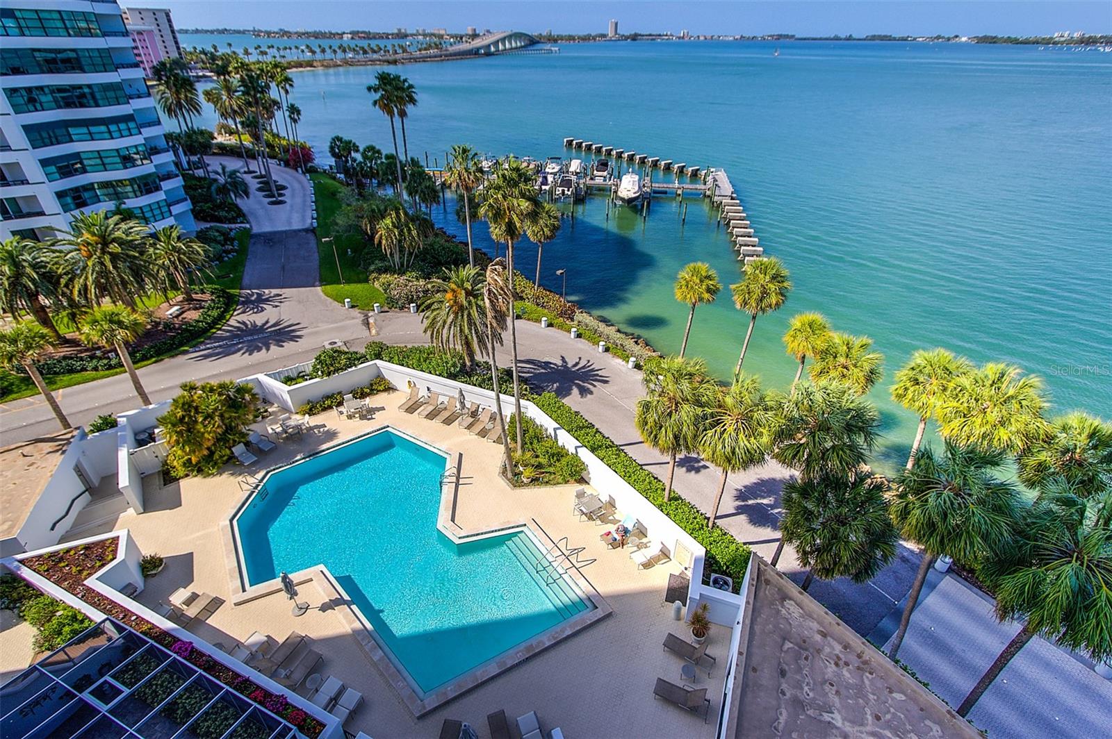 Image 48 of 60 For 988 Blvd Of The Arts  1214