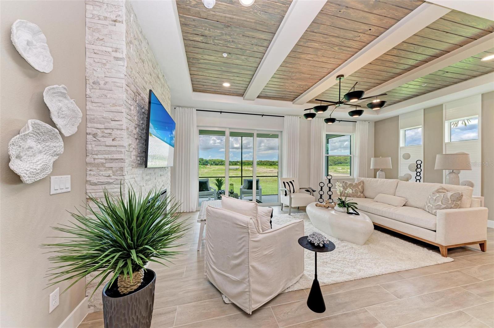 Image 14 of 31 For 10016 Rembrandt Way 101