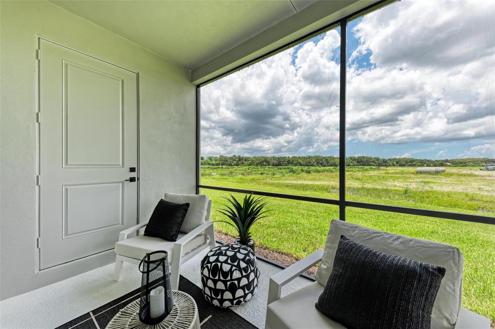 Image 28 of 31 For 10016 Rembrandt Way 101