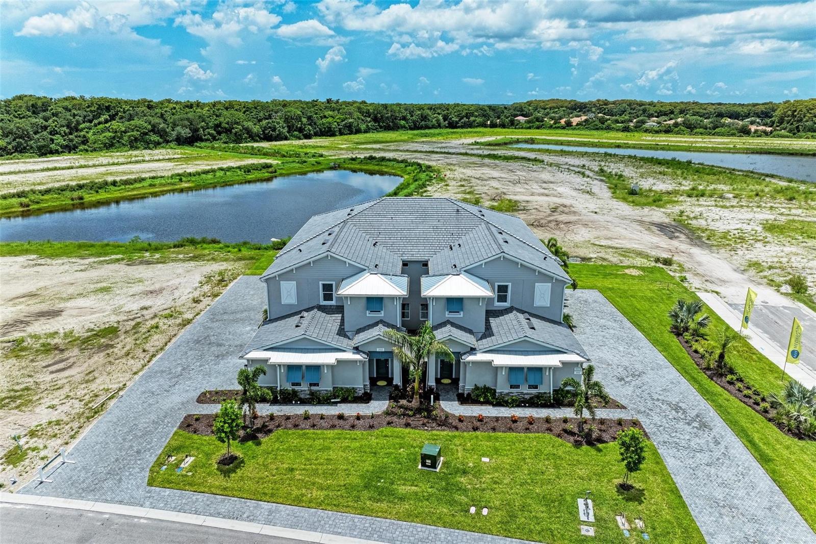 Image 31 of 31 For 10016 Rembrandt Way 101