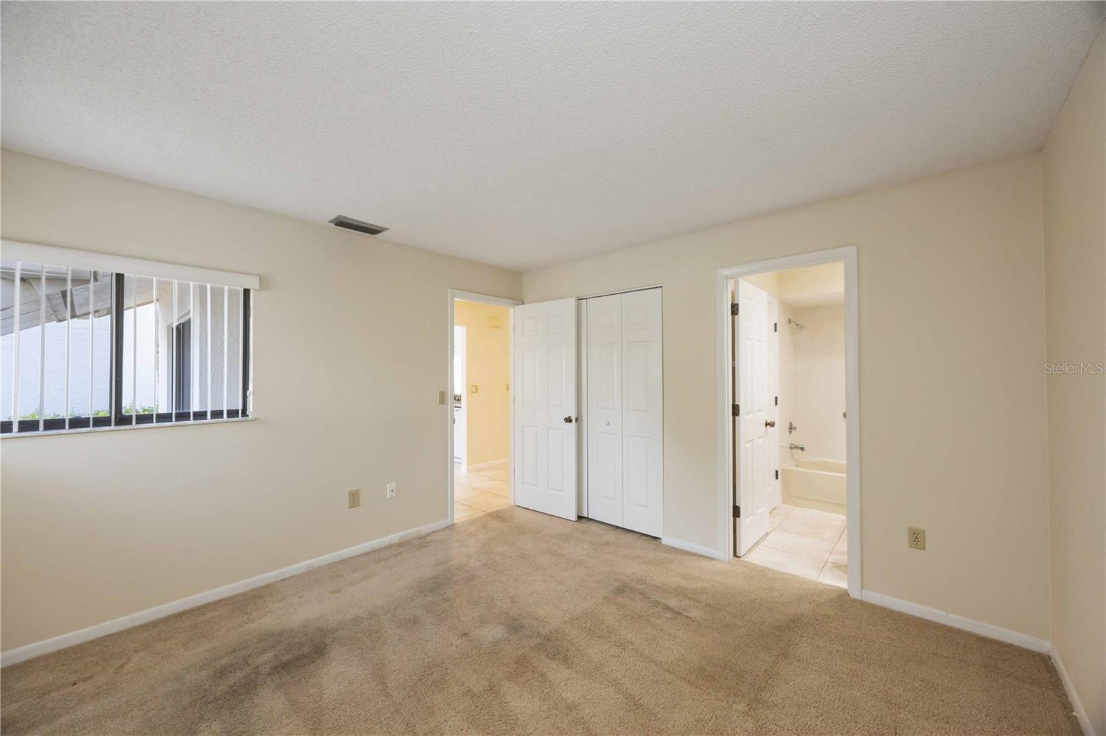 Image 34 of 56 For 5370 Myrtle Wood  56