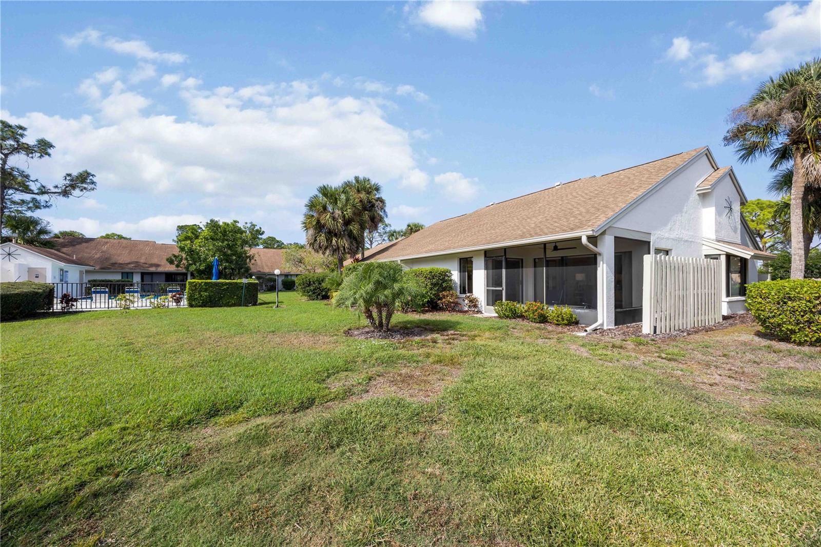 Image 39 of 56 For 5370 Myrtle Wood  56