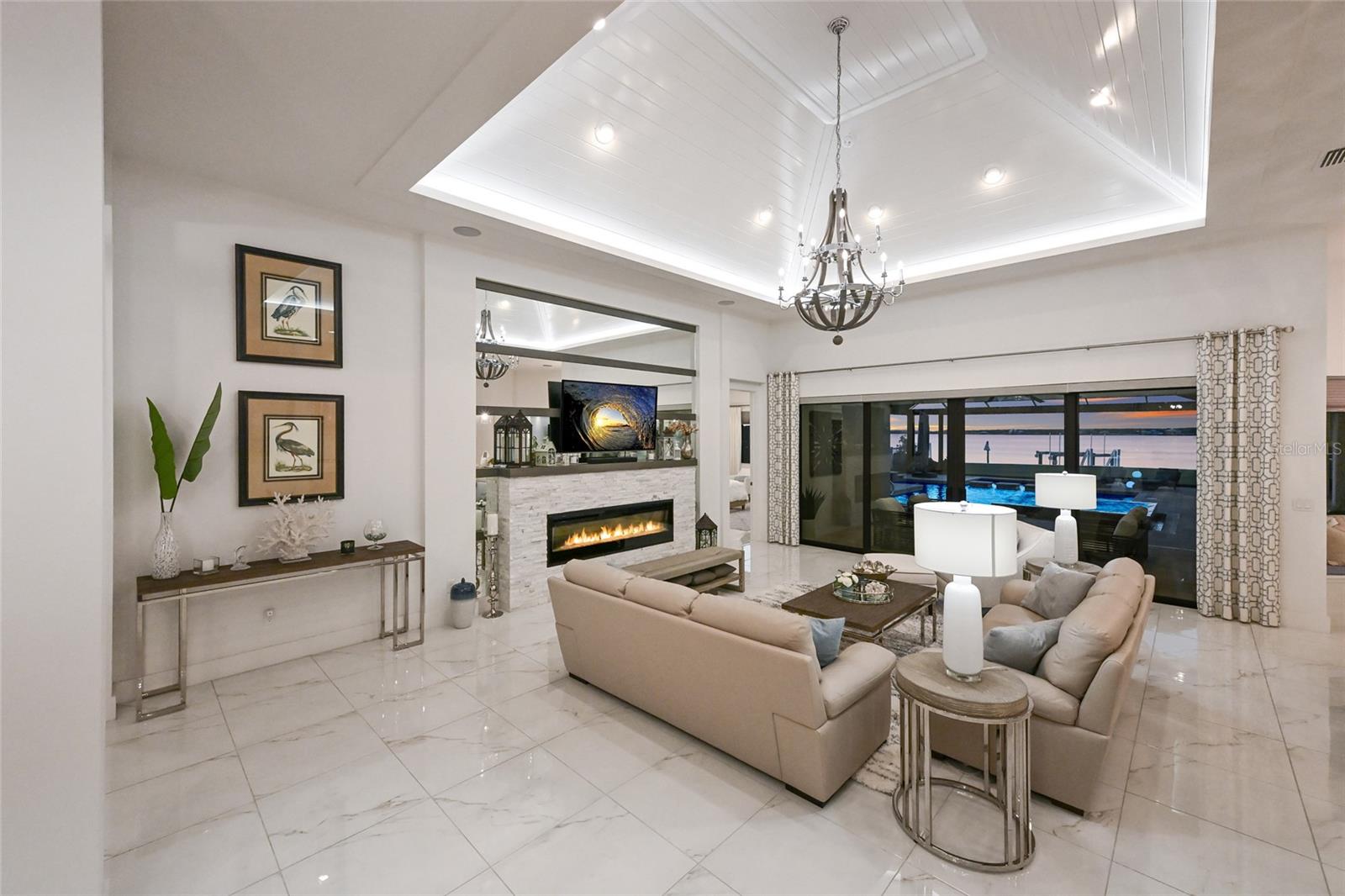 Image 14 of 78 For 700 Regatta Way