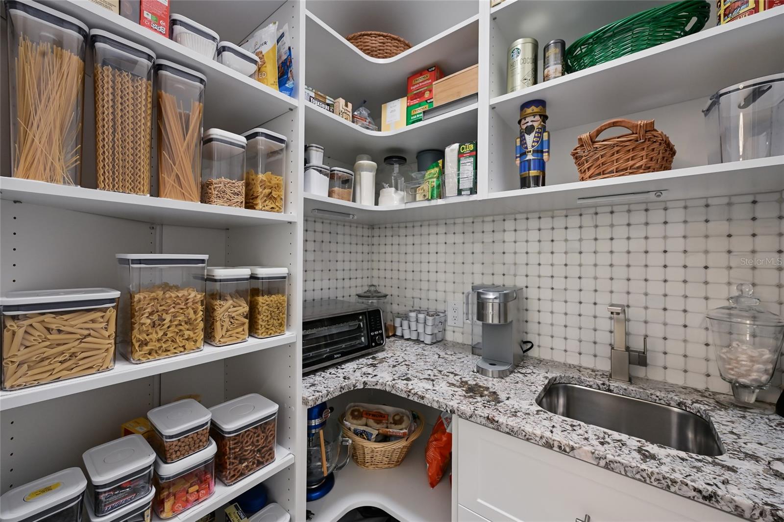 Image 22 of 78 For 700 Regatta Way