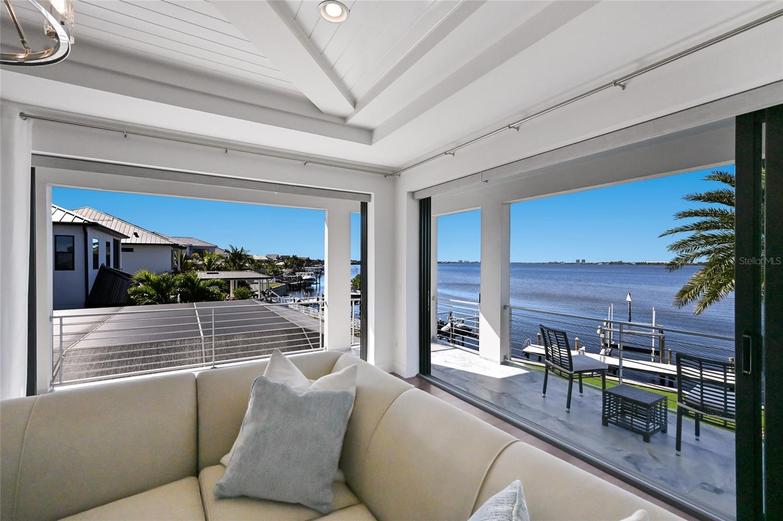 Image 47 of 78 For 700 Regatta Way