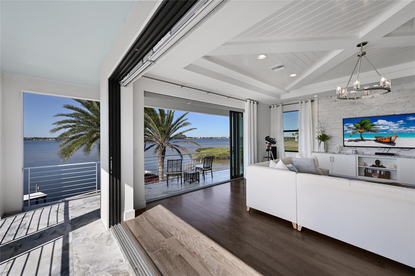 Image 48 of 78 For 700 Regatta Way