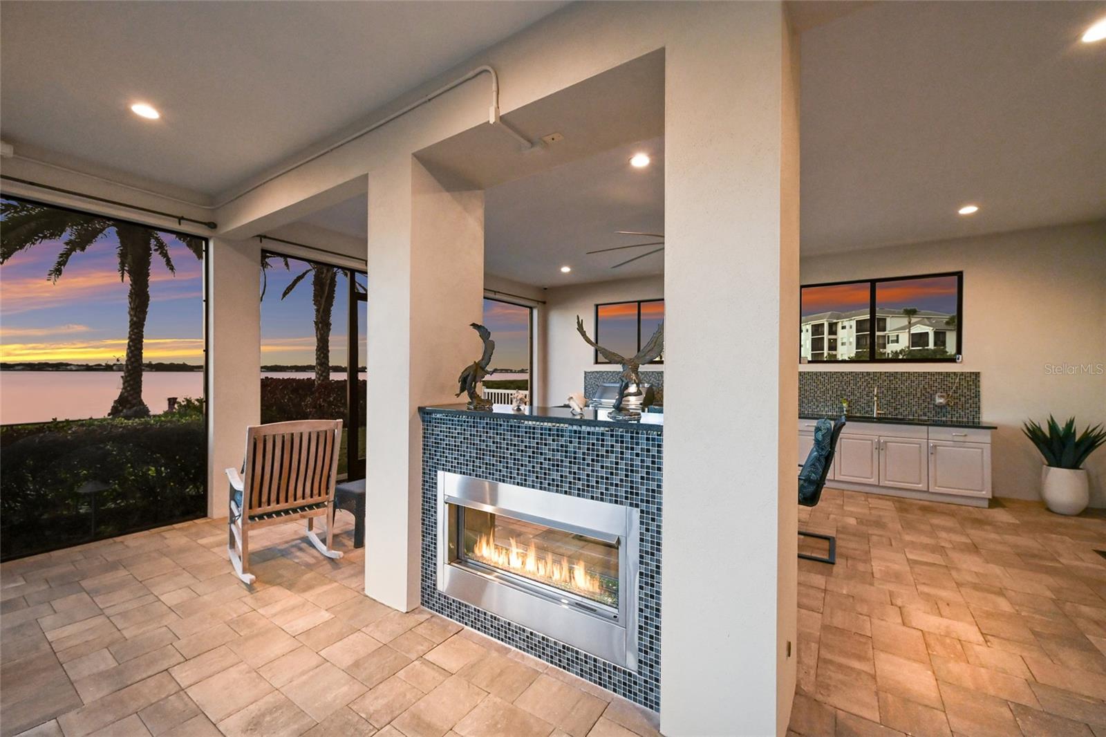 Image 64 of 78 For 700 Regatta Way