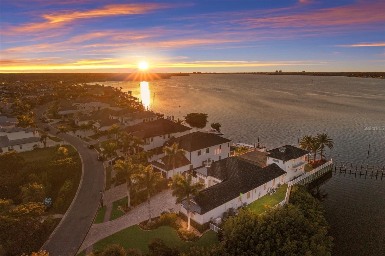 Image 73 of 78 For 700 Regatta Way