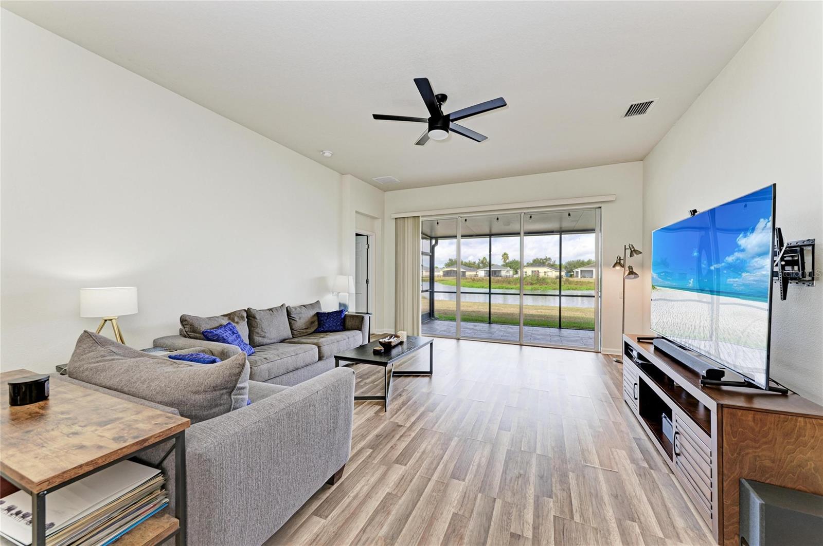 Image 18 of 48 For 9950 52nd Street E