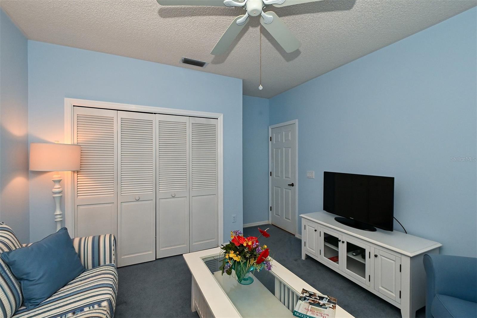 Image 38 of 53 For 3866 Surrey Court